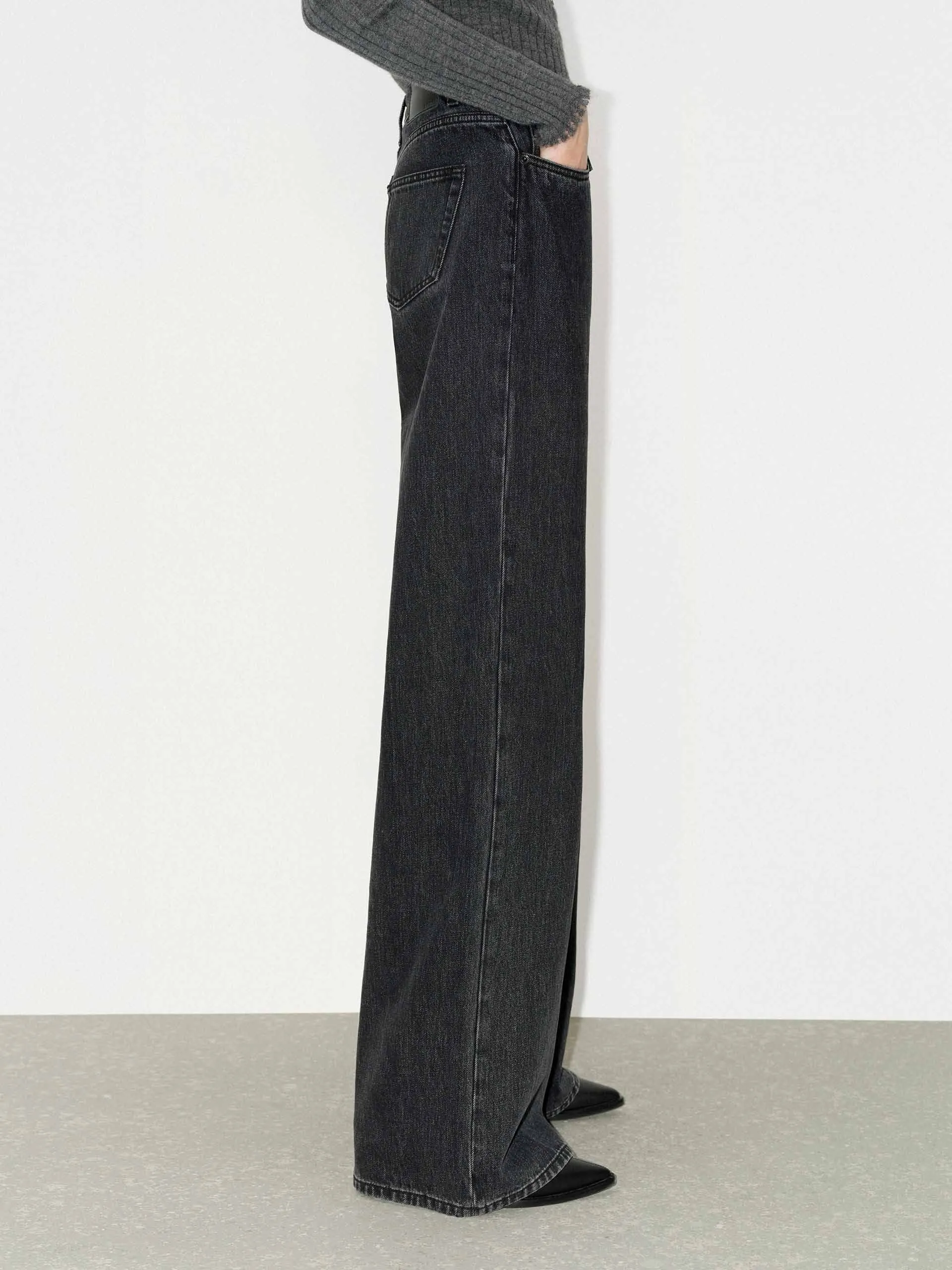 Asymmetric Straight Jeans