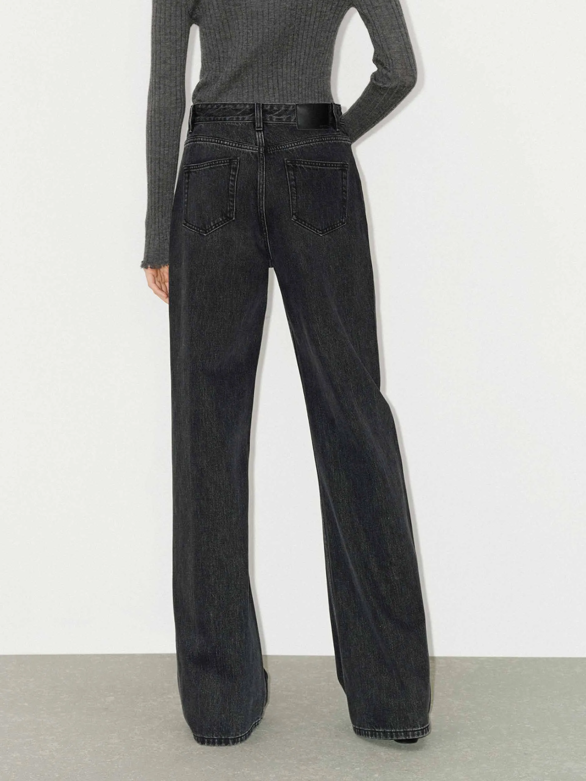 Asymmetric Straight Jeans