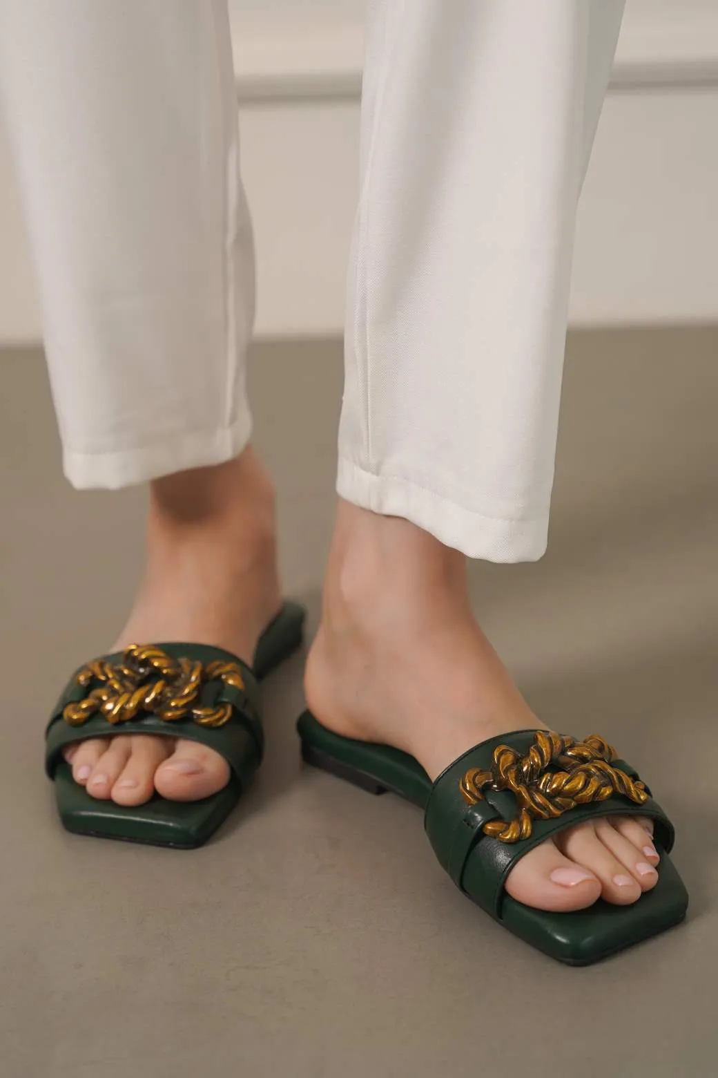 EMBELLISHED SLIDES