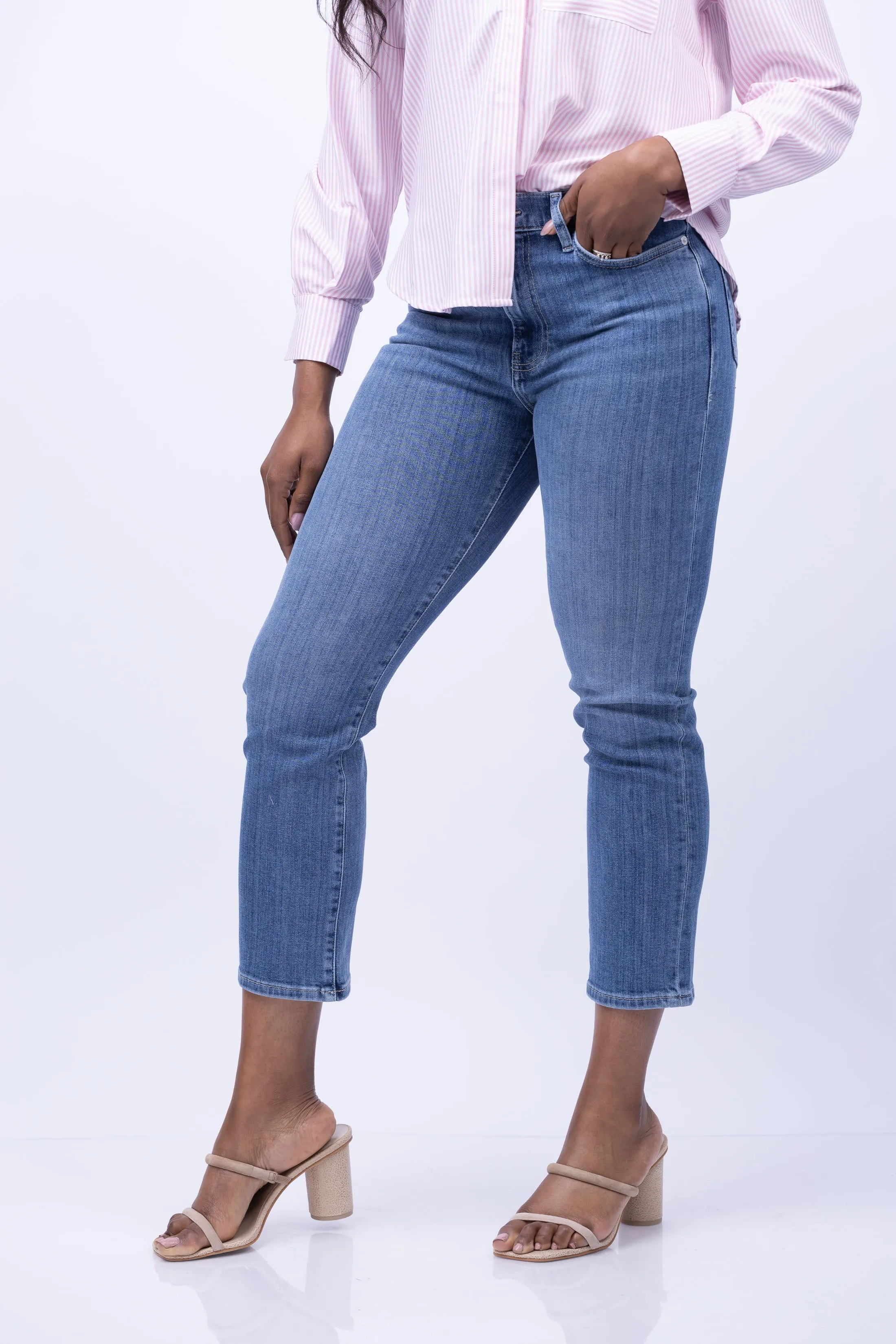 FRAME Le High Straight Jeans in Daphne Blue