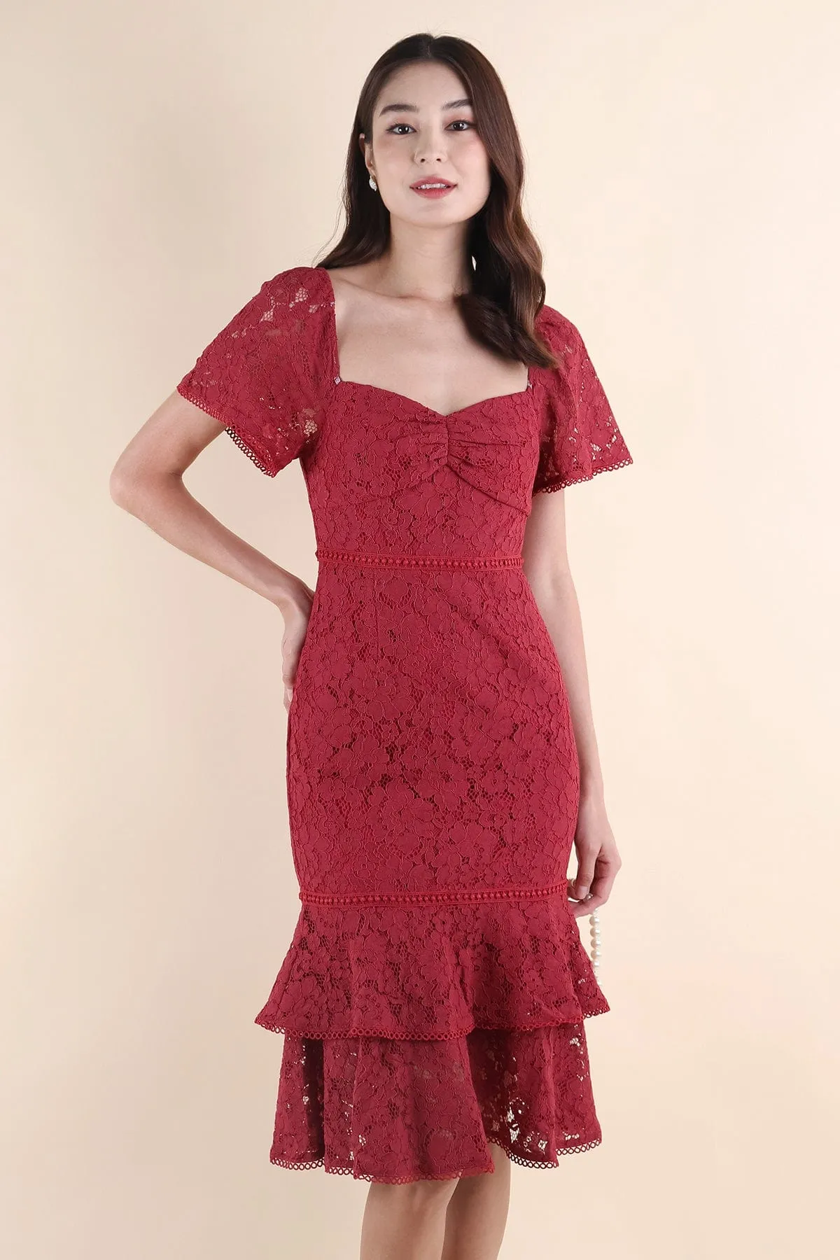 GEMMA LACE MERMAID DRESS IN SANGRIA ROSE