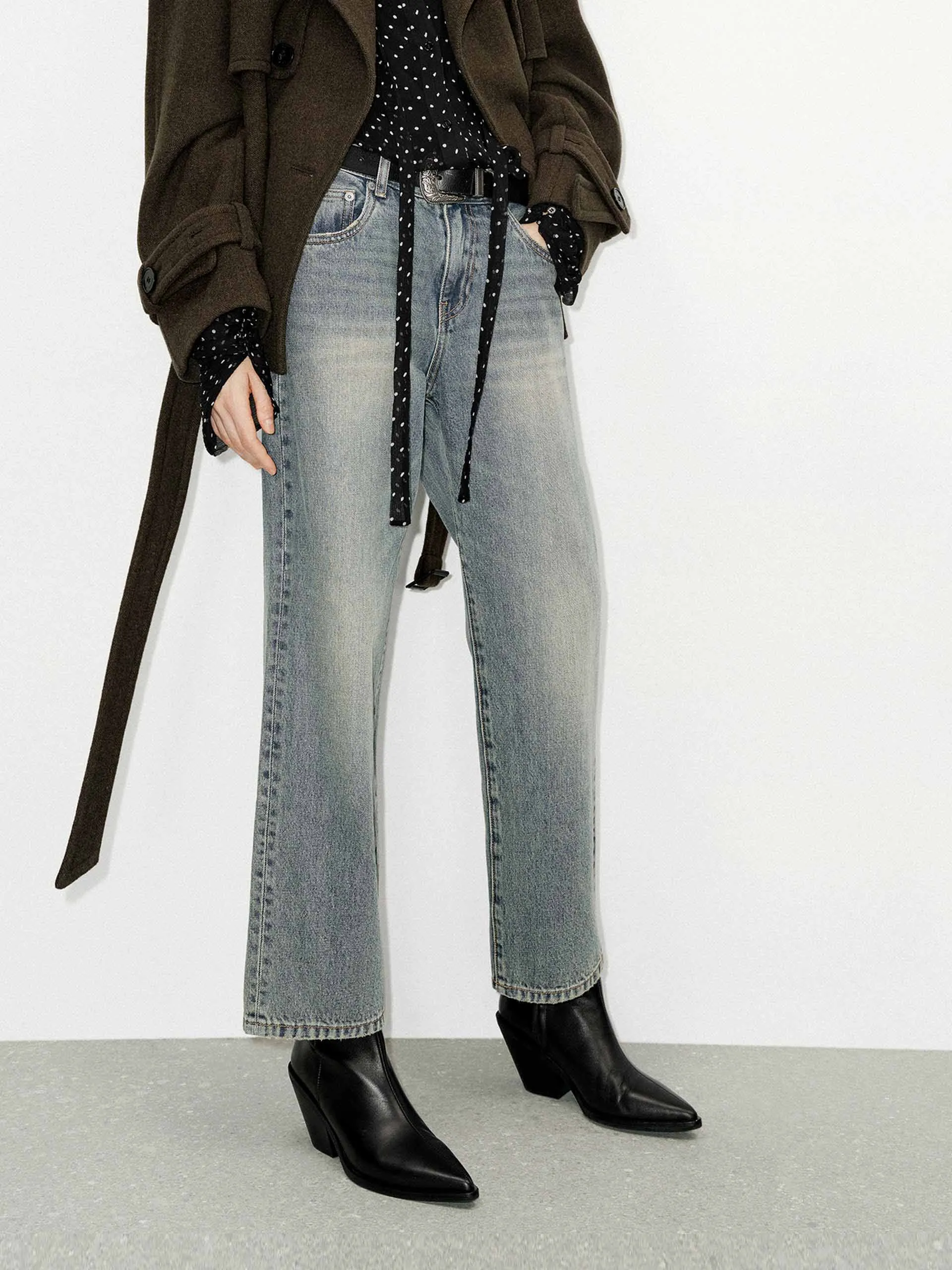 Relaxed Straight Ankle Jeans