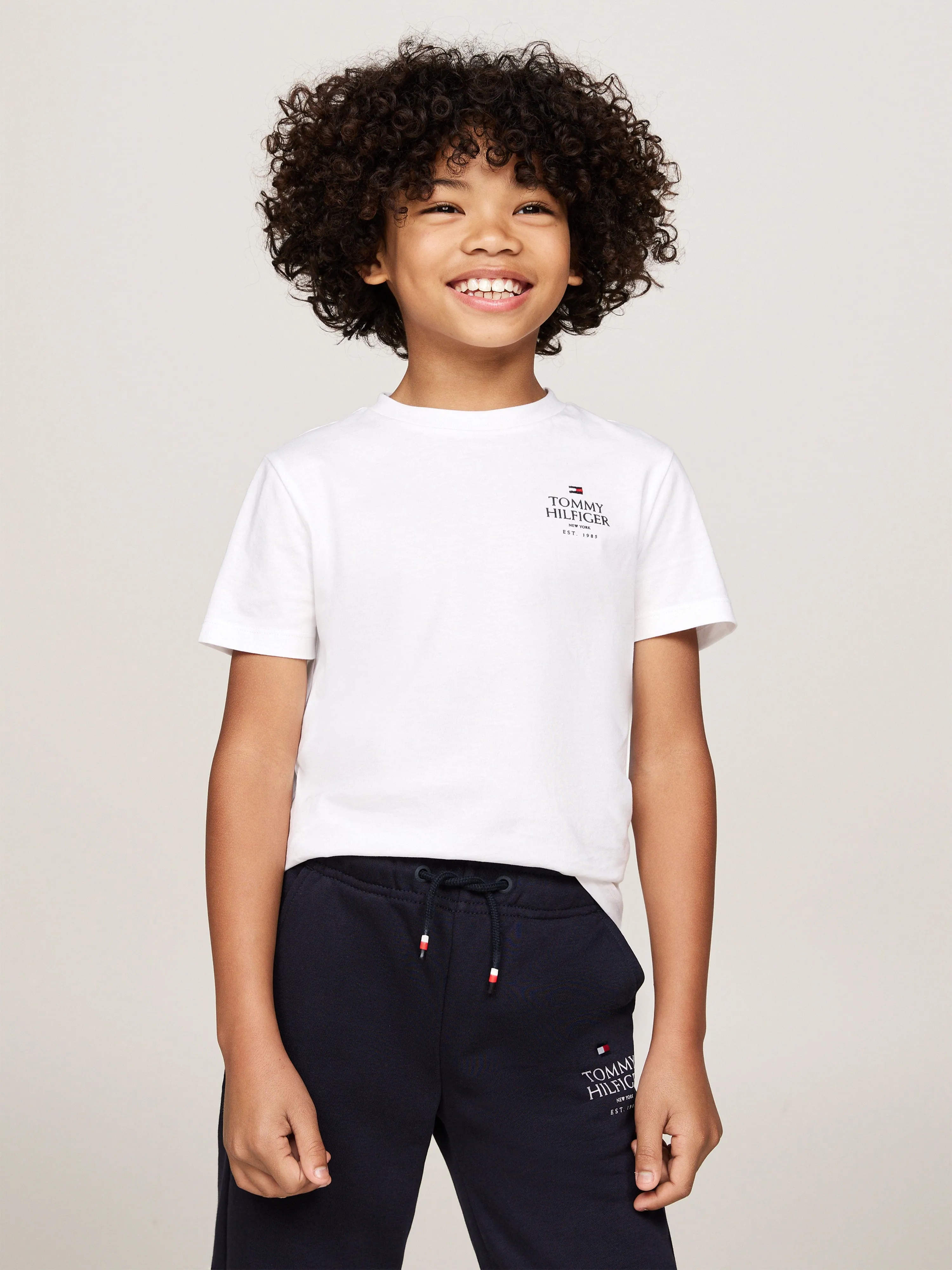 Tommy Hilfiger Boys Logo Puff Print Regular T-Shirt in White